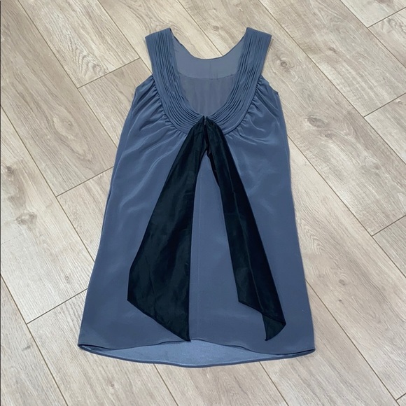 🎀 Vera Wang Dress 🎀 - Picture 1 of 6